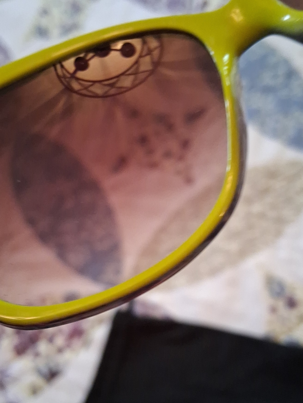 Juicy Couture Sunglasses. - Picture 6 of 7